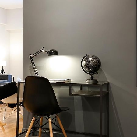 Apartamento Modern Downtown Flat Near The Acropolis By Upstreet Atenas Exterior foto