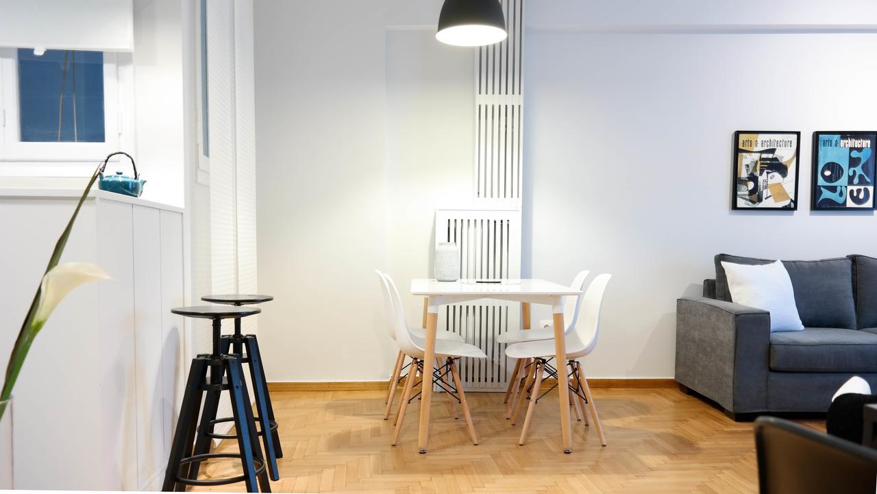 Apartamento Modern Downtown Flat Near The Acropolis By Upstreet Atenas Exterior foto