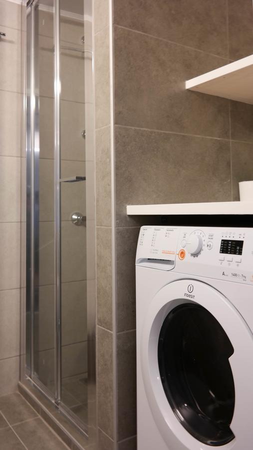Apartamento Modern Downtown Flat Near The Acropolis By Upstreet Atenas Exterior foto